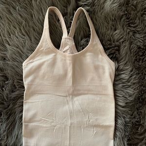 Lululemon light pink tank.
